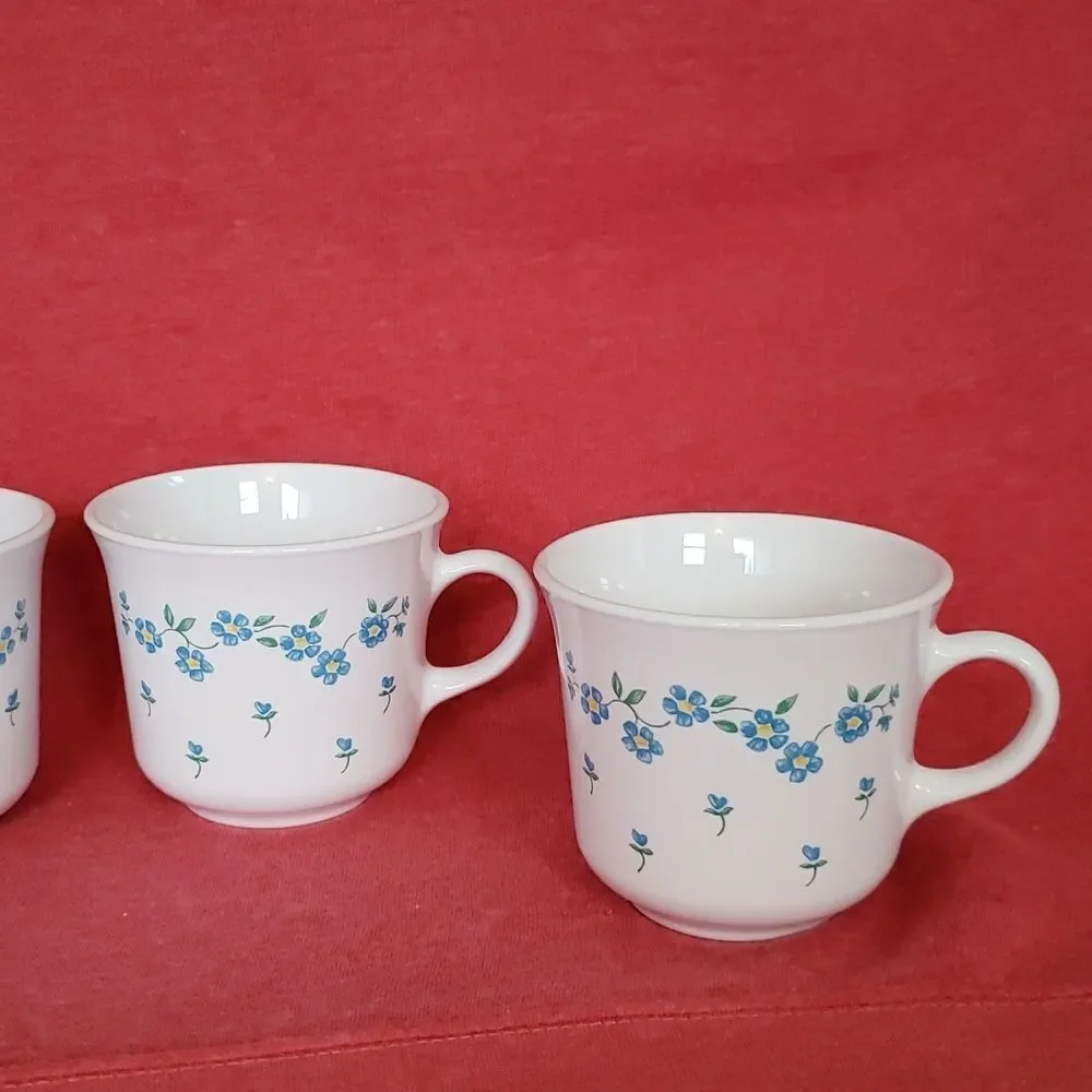 Vintage Set of 4 Corelle Corningware Forget Me Not Design Coffee Cups